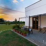 Sofia 3*