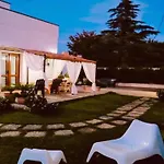 Bed & Breakfast Sofia 3*