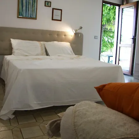 Sofia Bed & Breakfast Novoli